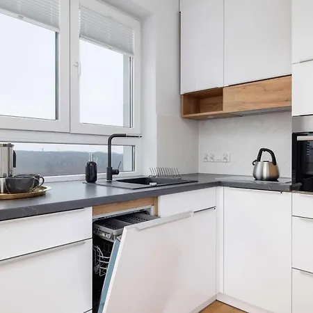 Komfortowy Z Parkingiem I Balkonem By Renters Apartman Katowice