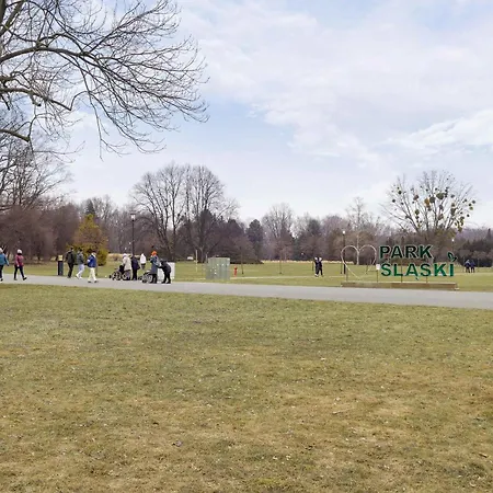 Komfortowy Z Parkingiem I Balkonem By Renters Apartmán