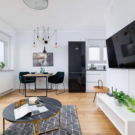 Komfortowy Z Parkingiem I Balkonem By Renters Apartman Katowice