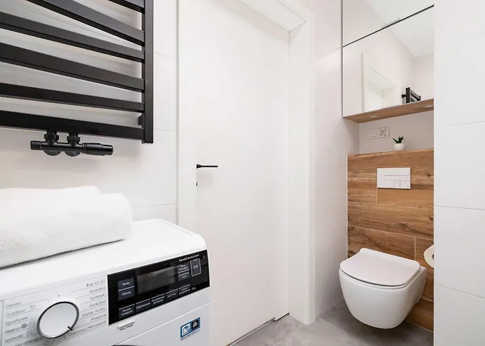 Komfortowy Z Parkingiem I Balkonem By Renters Apartmán Katovice