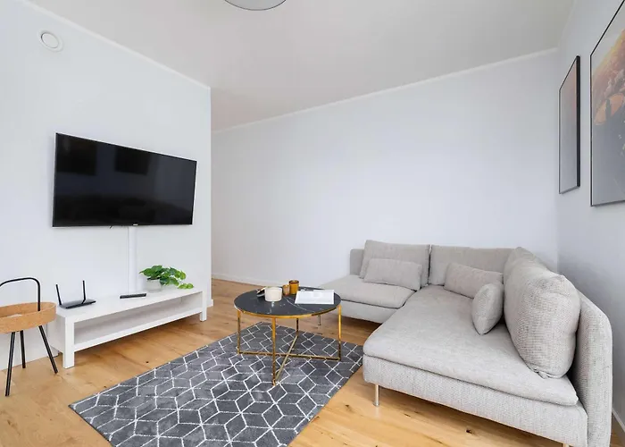 Komfortowy Z Parkingiem I Balkonem By Renters * Κατοβίτσε